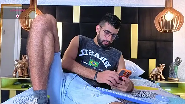 Ethan  Walker online show from October 6, 7:11 pm