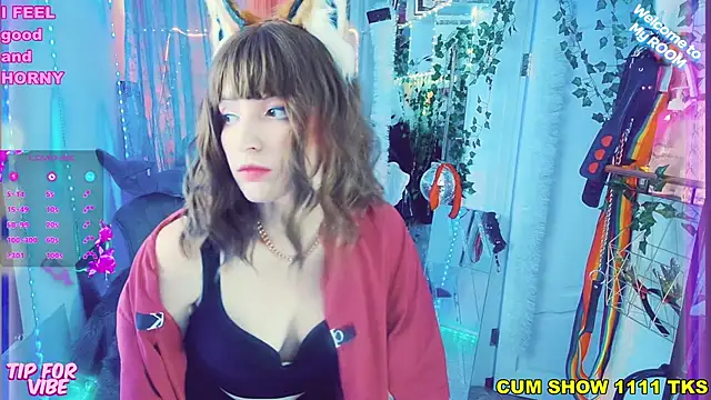 Toxic Ellies online show from January 3, 1:36 pm