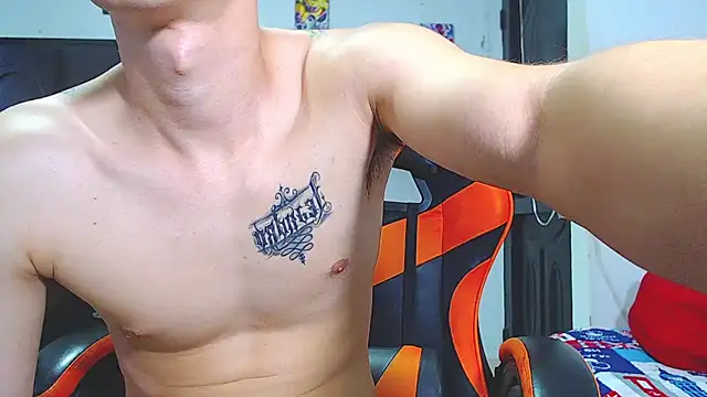 ADAM HOT online show from April 14, 10:27 pm