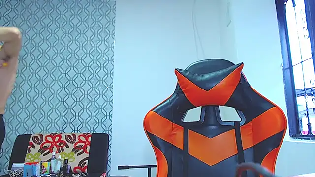 ADAM HOT online show from April 21, 10:34 pm