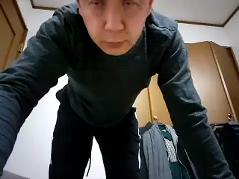 Snapshot of 07YUKIO chatting on February 18, 1:33 pm 07YUKIO online show from February 18, 1:33 pm