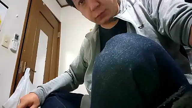 Snapshot of 07YUKIO chatting on October 29, 9:11 am 07YUKIO online show from October 29, 9:11 am