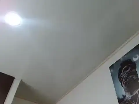 Snapshot of Hendry_ chatting on December 28, 3:15 am Hendry online show from December 28, 3:15 am