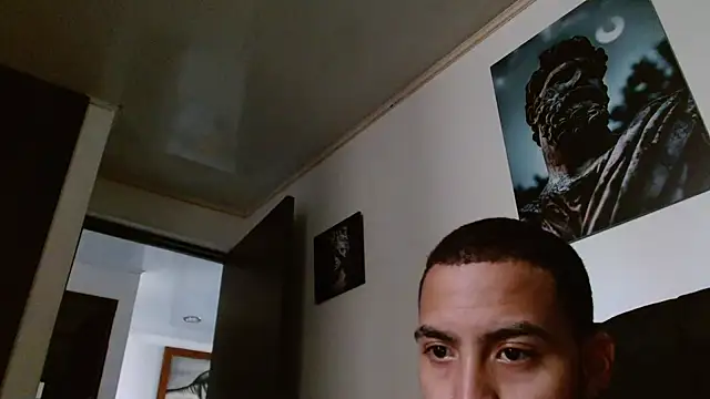 Snapshot of Hendry_ chatting on January 29, 10:32 pm Hendry online show from January 29, 10:32 pm