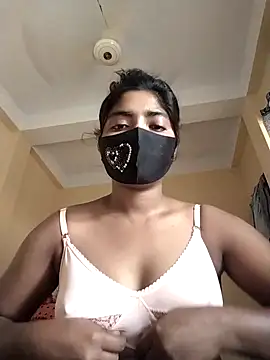 Snapshot of Lina-Rose chatting on March 2, 3:34 am Lina-Rose online show from March 2, 3:34 am