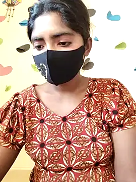 Snapshot of Lina-Rose chatting on March 7, 9:18 am Lina-Rose online show from March 7, 9:18 am