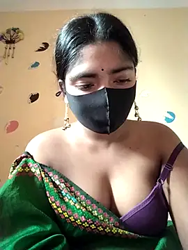 Snapshot of Lina-Rose chatting on September 18, 2:13 am Lina-Rose online show from September 18, 2:13 am