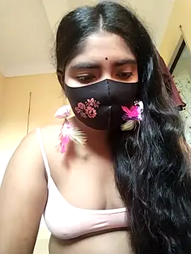 Snapshot of Lina-Rose chatting on November 4, 1:05 am Lina-Rose online show from November 4, 1:05 am