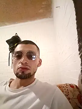 Suggarwhite18CM online show from November 10, 7:51 am