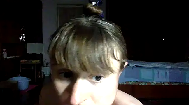 Snapshot of KlavdiaPetrivna chatting on January 15, 7:55 pm KlavdiaPetrivna online show from January 15, 7:55 pm