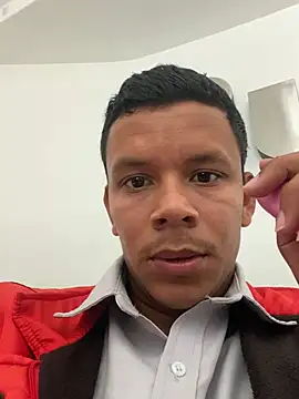 Onel9701 online show from February 28, 1:12 pm