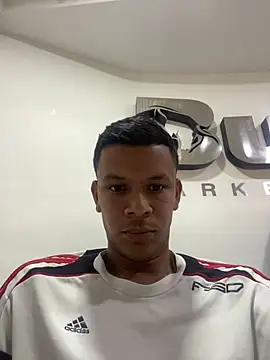 Onel9701 online show from March 21, 6:44 pm