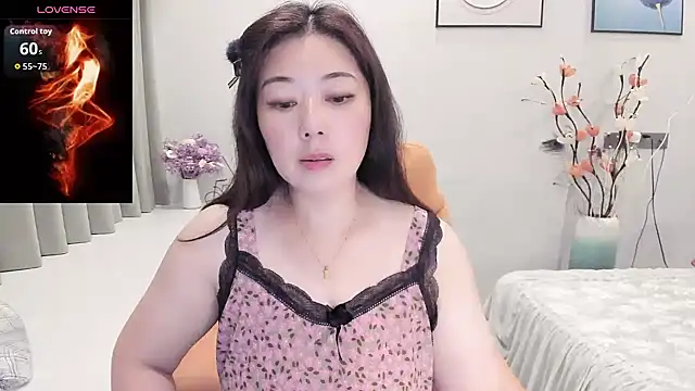 Crystal Wings online show from September 18, 12:40 pm