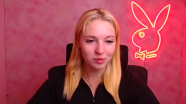 Milka kiss  online show from October 3, 5:59 am