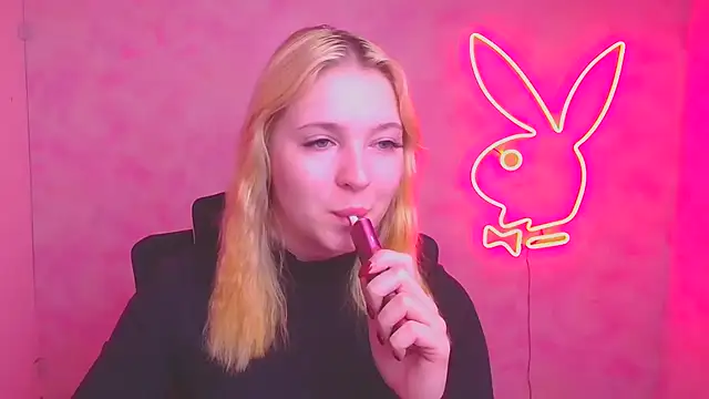 Milka kiss  online show from October 31, 7:09 am