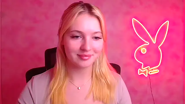 Milka kiss  online show from November 20, 12:16 pm