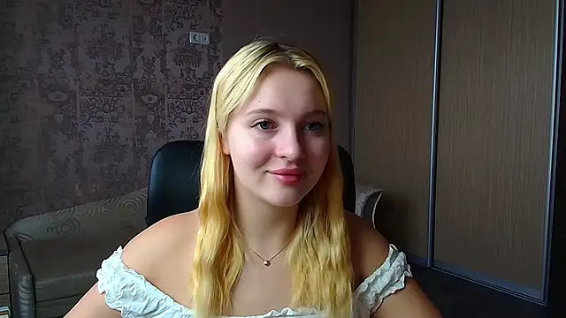 Milka kiss  online show from February 16, 11:28 am