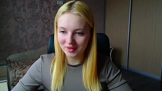 Milka kiss  online show from March 30, 11:11 am