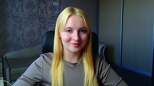 Milka kiss  online show from June 2, 5:42 am
