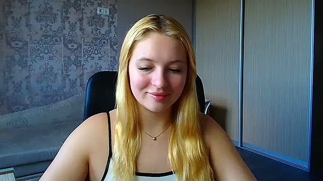 Snapshot of Milka_kiss_ chatting on June 26, 11:14 am Milka kiss online show from June 26, 11:14 am
