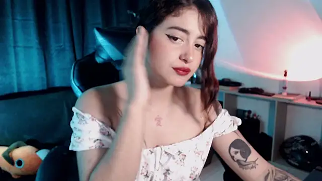 liz-beths online show from December 16, 2:49 am