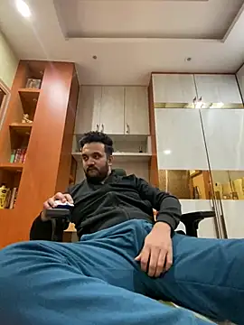 Snapshot of BengaliBabu_Rohan chatting on January 2, 3:19 pm BengaliBabu Rohan online show from January 2, 3:19 pm