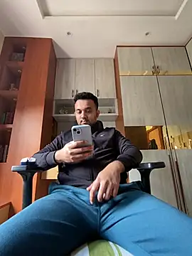 Snapshot of BengaliBabu_Rohan chatting on January 6, 7:31 am BengaliBabu Rohan online show from January 6, 7:31 am