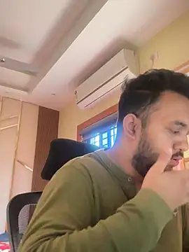 Snapshot of BengaliBabu_Rohan chatting on January 29, 6:43 am BengaliBabu Rohan online show from January 29, 6:43 am