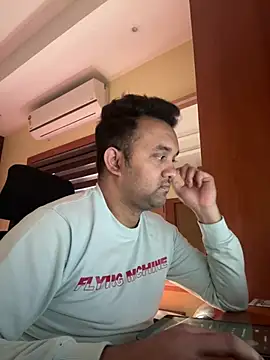 Snapshot of BengaliBabu_Rohan chatting on January 29, 10:16 am BengaliBabu Rohan online show from January 29, 10:16 am