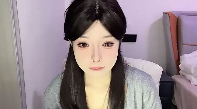 Q-ing online show from March 18, 5:42 pm