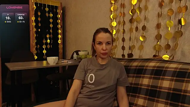 Nora Adamss online show from February 24, 9:07 am