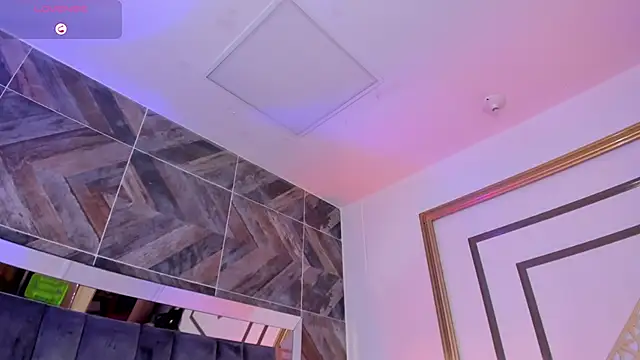 TaniaSmith1 online show from November 11, 11:27 pm