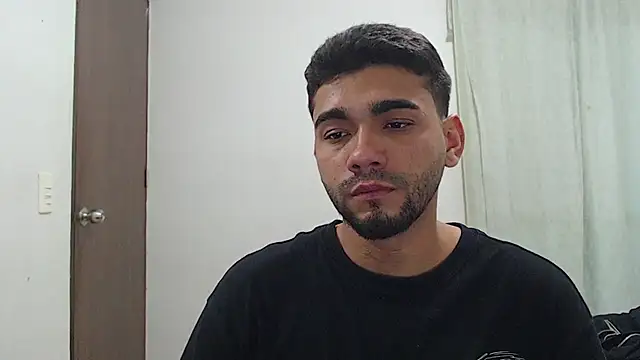 Snapshot of Dante_Damare chatting on October 14, 10:43 pm Dante Damare online show from October 14, 10:43 pm