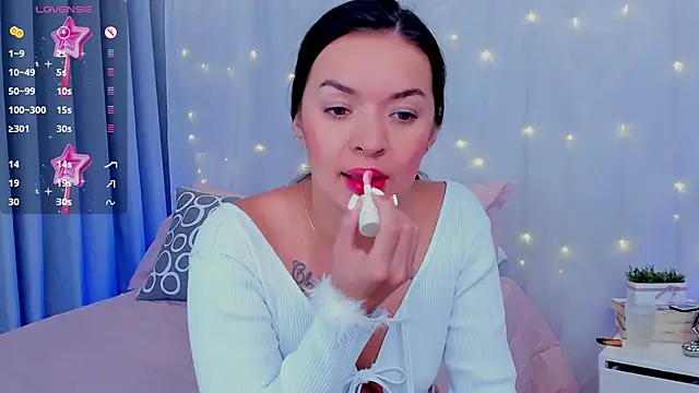 lennabell online show from March 11, 8:53 pm