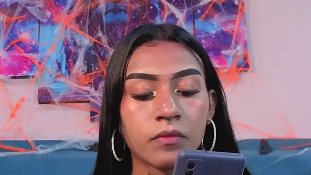 Snapshot of Kaataleya_horny chatting on November 5, 1:05 am Kaataleya horny online show from November 5, 1:05 am