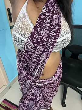 Snapshot of sajeetha chatting on July 11, 7:33 am sajeetha online show from July 11, 7:33 am