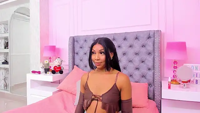 HaileeRoberts online show from February 26, 12:14 pm