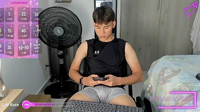 Snapshot of jackson_millers chatting on June 13, 2:20 am jackson millers online show from June 13, 2:20 am