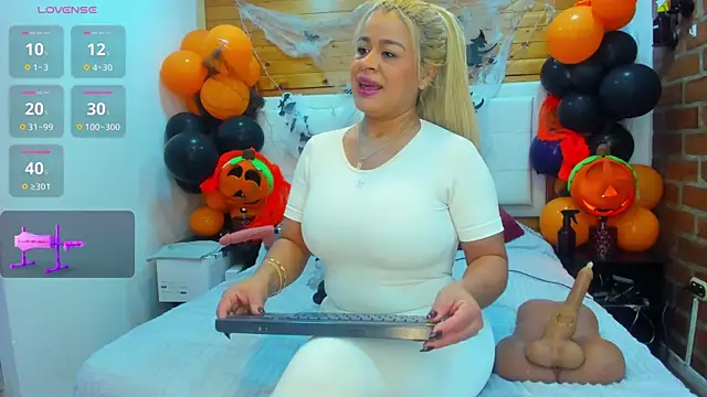 Dulcex69 online show from October 17, 1:35 pm