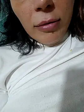 nazii010 online show from October 18, 9:15 pm