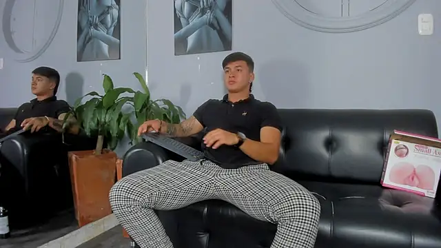 Cristopher strong online show from February 16, 10:54 am