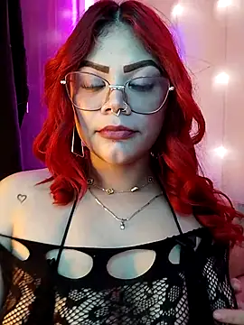 Snapshot of IamAlana_ chatting on June 7, 12:09 pm IamAlana online show from June 7, 12:09 pm