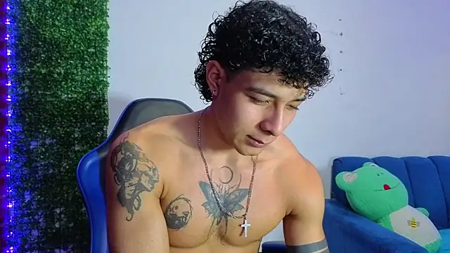 Demitryo online show from April 16, 4:57 am