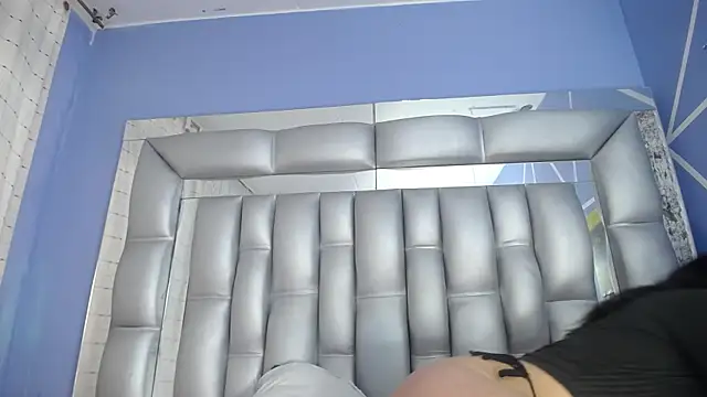 Snapshot of angelina_ny chatting on January 17, 8:44 pm angelina ny online show from January 17, 8:44 pm