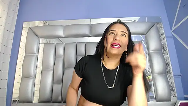 Snapshot of angelina_ny chatting on February 3, 7:42 pm angelina ny online show from February 3, 7:42 pm