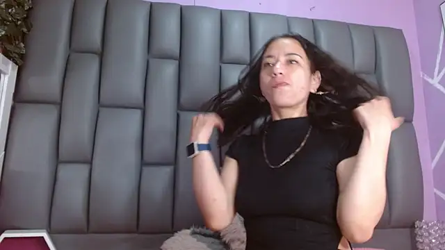 Snapshot of angelina_ny chatting on September 19, 1:34 pm angelina ny online show from September 19, 1:34 pm