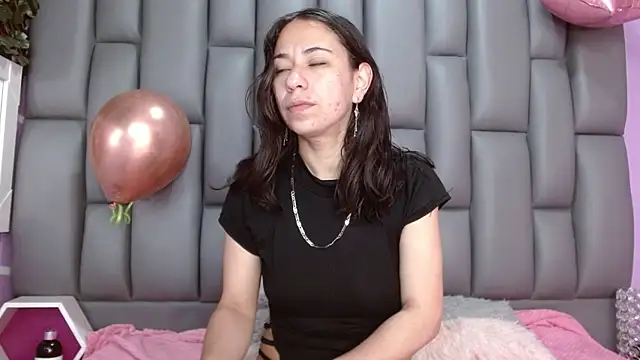 Snapshot of angelina_ny chatting on September 22, 1:46 pm angelina ny online show from September 22, 1:46 pm