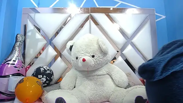 Snapshot of angelina_ny chatting on October 27, 1:48 pm angelina ny online show from October 27, 1:48 pm