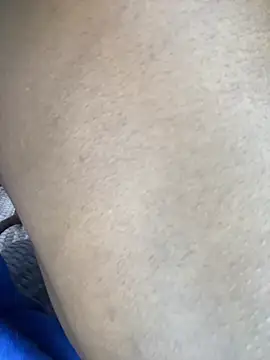 Snapshot of DarkBerry87 chatting on October 3, 6:43 am DarkBerry87 online show from October 3, 6:43 am