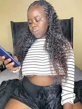 DarkBerry87 online show from April 8, 2:00 am